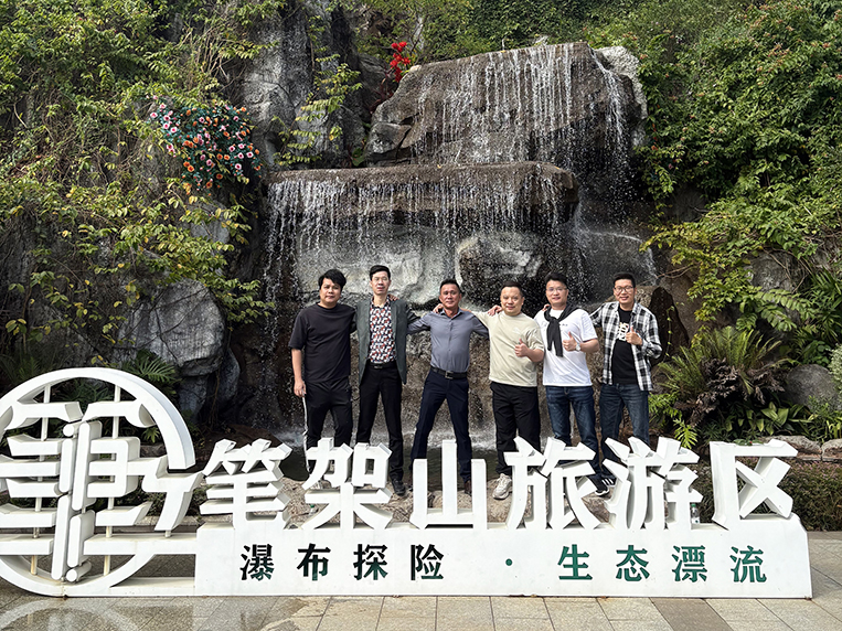 設計團隊合影